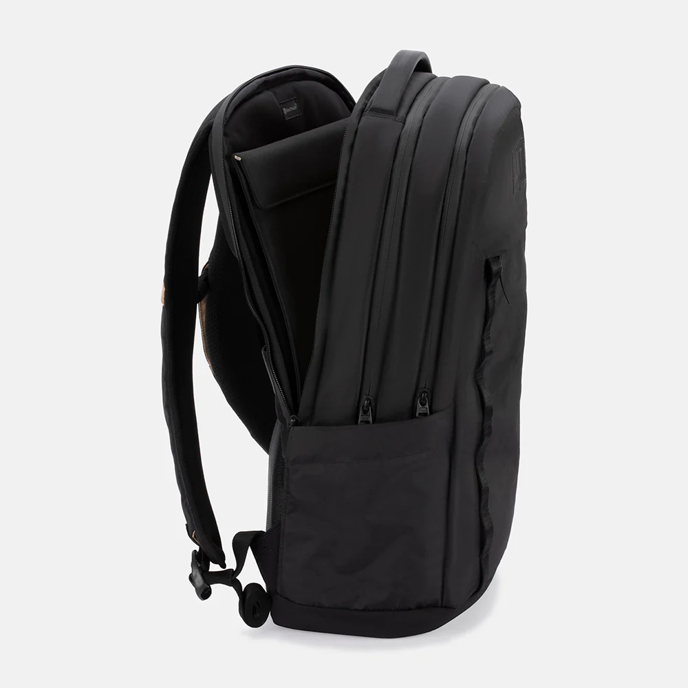 Thumbnail: Silent Pocket - E3 Faraday Backpack