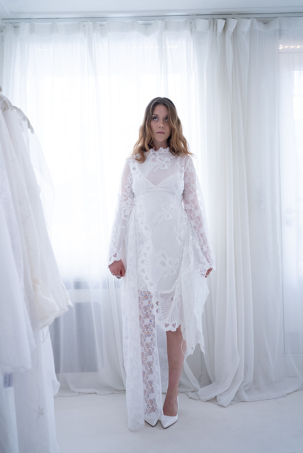 Miniaturebillede: LACE A-LINE MIX WEDDING DRESS 38-42