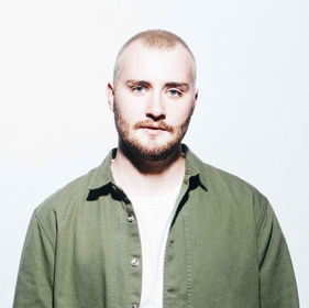 Sam Wills | Undercover