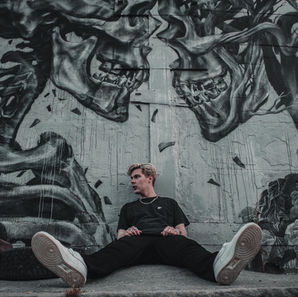 Discrete | EXPLORE EP