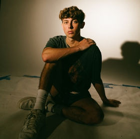 ZACH HOOD DROPS NEW SINGLE ‘JUST KIDS’