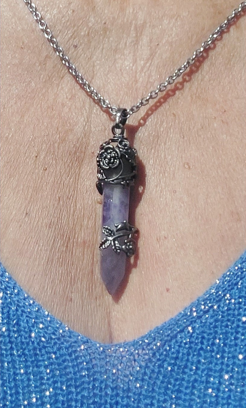 Thumbnail: Collier Pendentif Hexagonal pierre Améthyste
