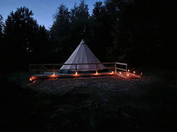 20250810_222033_edited_edited