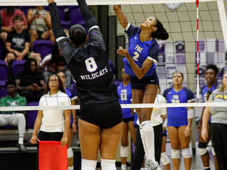 Fisk Women’s Volleyball Extends Winning Streak to 13 with 3-1 Victory Over Bethel