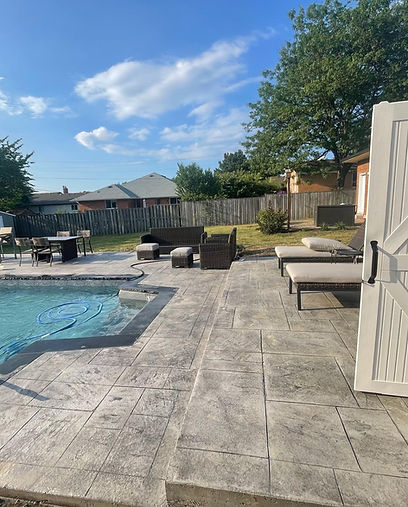 Sleek Landscape Pool Decks Hamilton