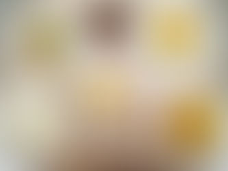 ご飯　味噌汁　鶏肉とじゃが芋の玉子焼き　納豆和え　オレンジ　麦茶