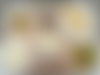 ご飯　味噌汁　たらの唐揚げ　トマトドレッシングサラダ　りんご　麦茶