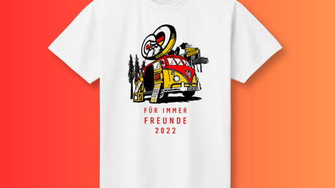 Für Immer Freunde (Neviges - Kichijoji)
2022 | 

吉祥寺を拠点にするボーイスカウトと、ドイツ・ネヴィゲスのスカウト間で50年以上にわたり紡がれてきた、大切な交流企画の記念Tシャツです。 2022年の夏、実際に参加するメンバーたちと一緒に「どんなデザインがいいかな」とアイデアを出し合いながら形にしました。「Für Immer Freunde（ずっと友達）」という言葉の通り、国境を越えて重ねてきた歴史と、これからの未来へ続いていく瑞々しい友情をぎゅっと詰め込んでいます。
http://stmaryscout.com