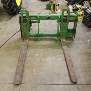John Deere 59 Pallet Forks, 640/740 Style