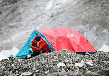 SPD_EquipmentStudioIII_ExtremeWeatherShelter_OnTheMarket_ContextImage06.jpeg