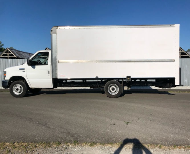 2011 Ford E-350 
Vin# 1FDWE3FL7BDA82802
Mileage 130,215
17 ft box
Engine  Ford
Fuel - Gasoline
Automatic
Clean title