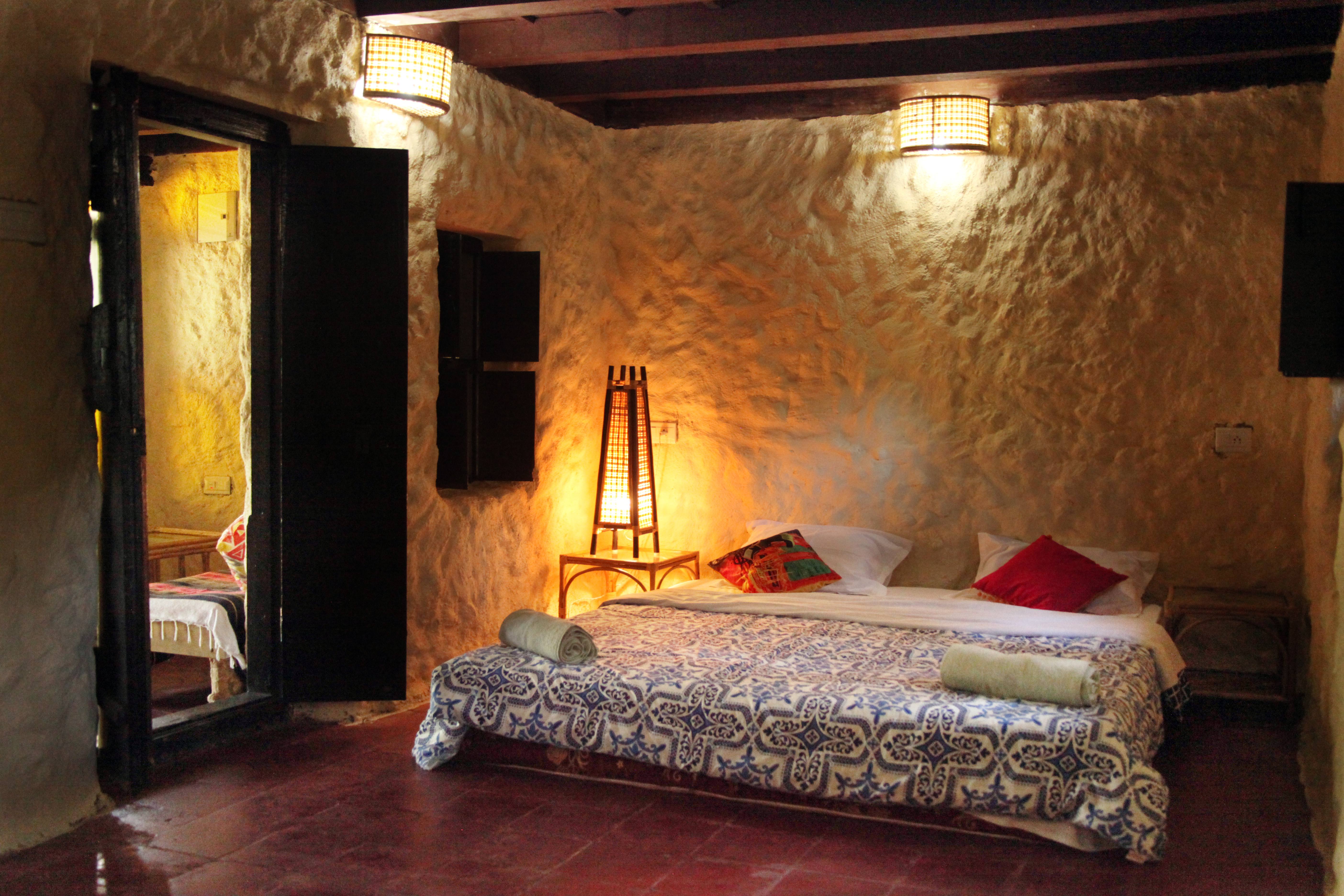 Earth Room, Farmer's Home