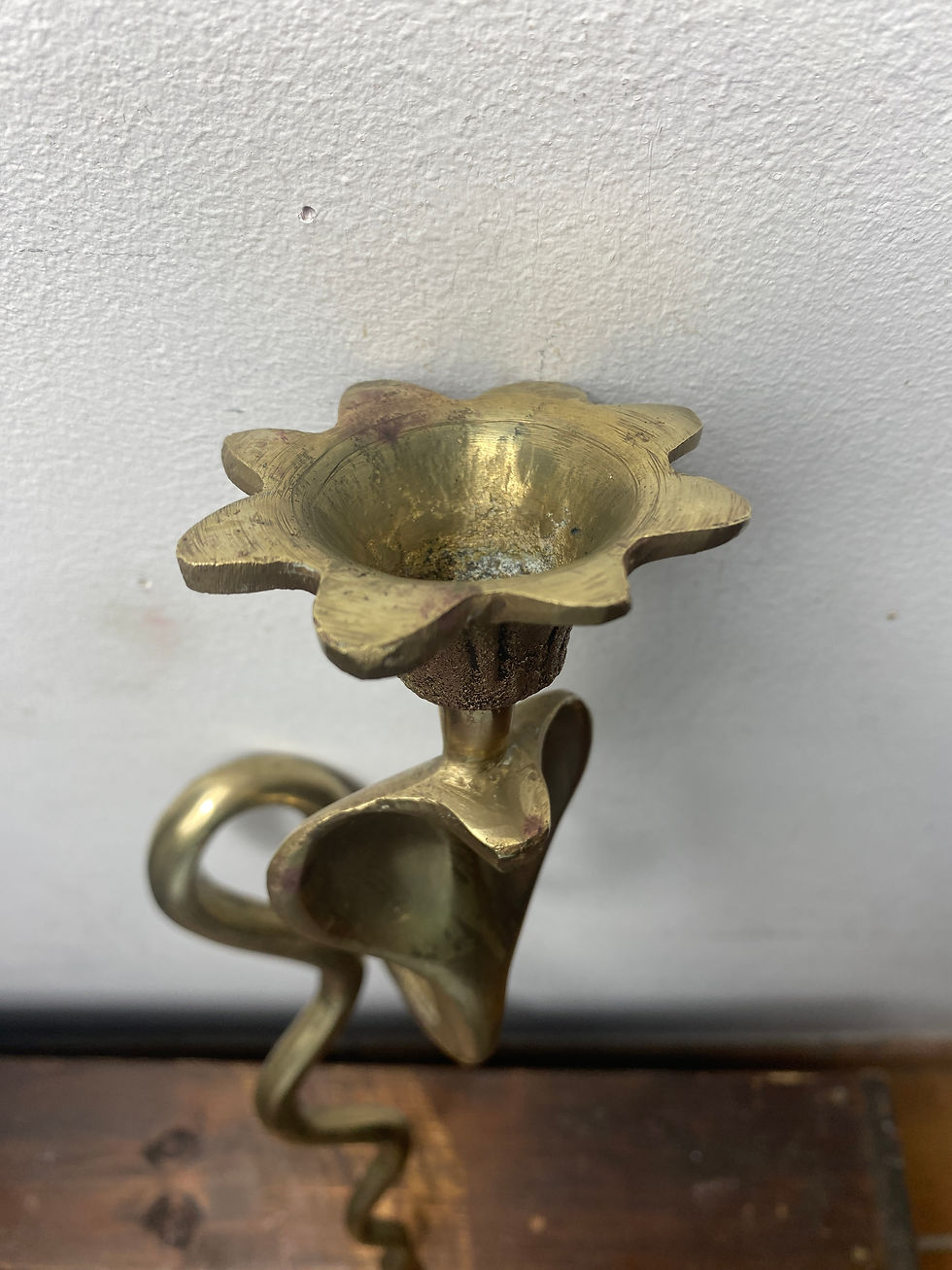 Bougeoir mural Cobra en laiton  vintage dorée massif