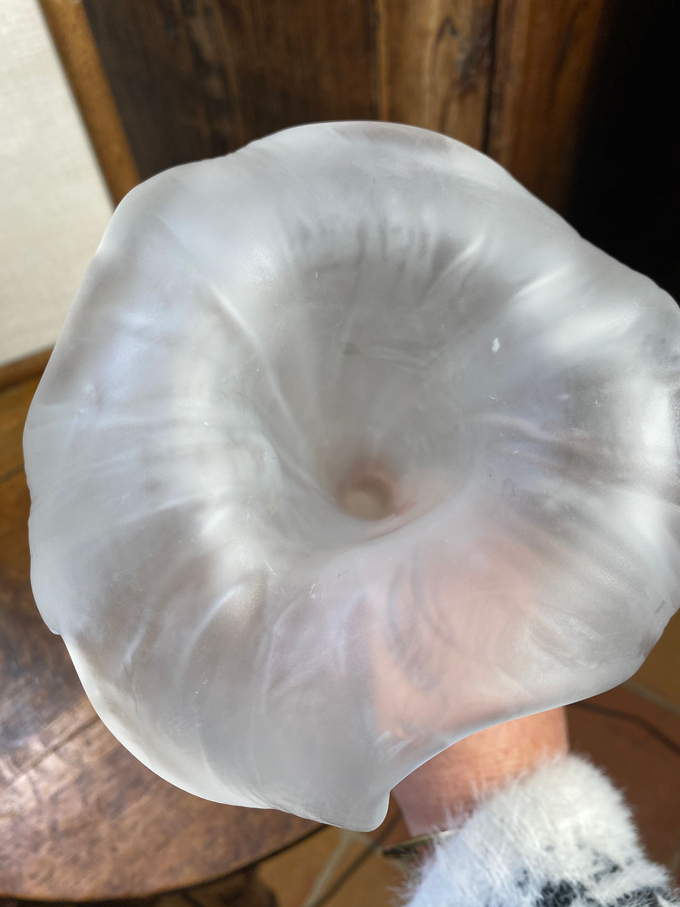 Miniature : Vase corolle en verre givré