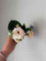 Thumbnail: A La carte boutonnière 