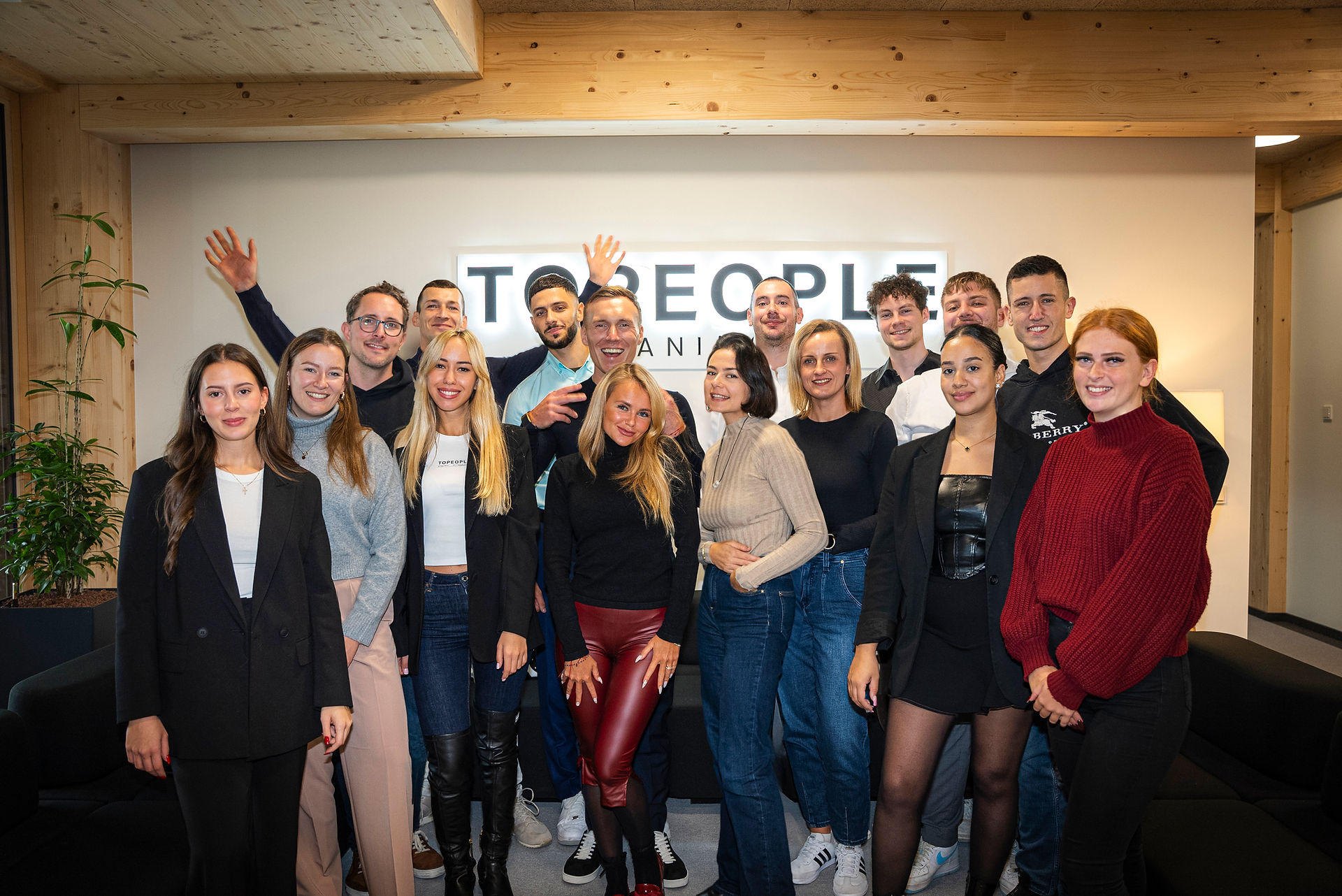 TOPEOPLE GROUP, KARRIERE OFFENBACH, KARRIERE FRANKFURT, JOBS FRANKFURT
