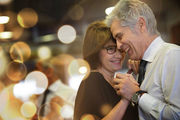 Casal dançando