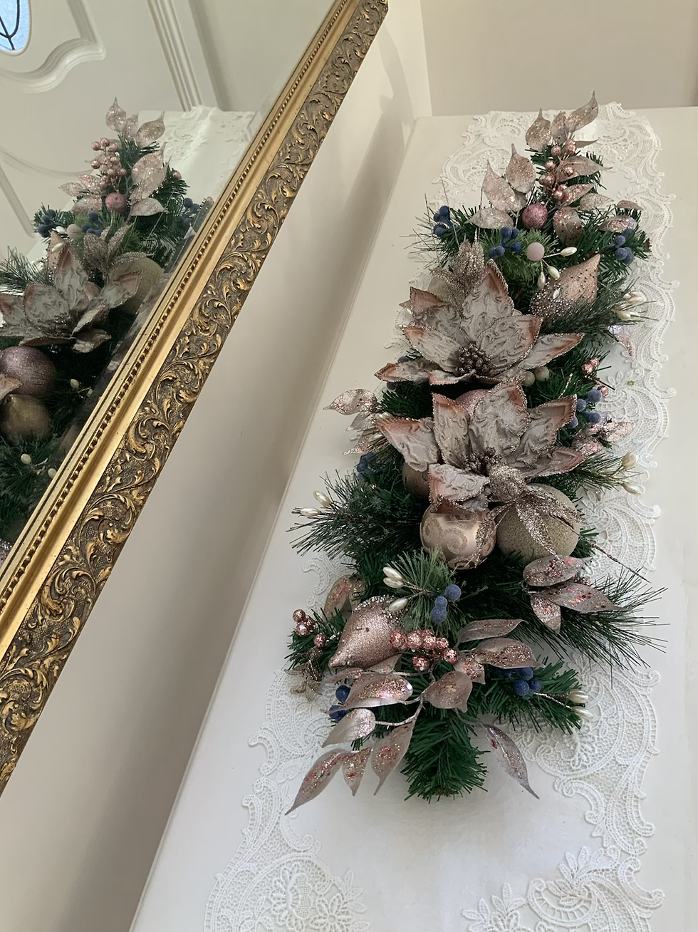 Thumbnail: Pink delight - centrepiece with encrusted baubles and poinsettias. 