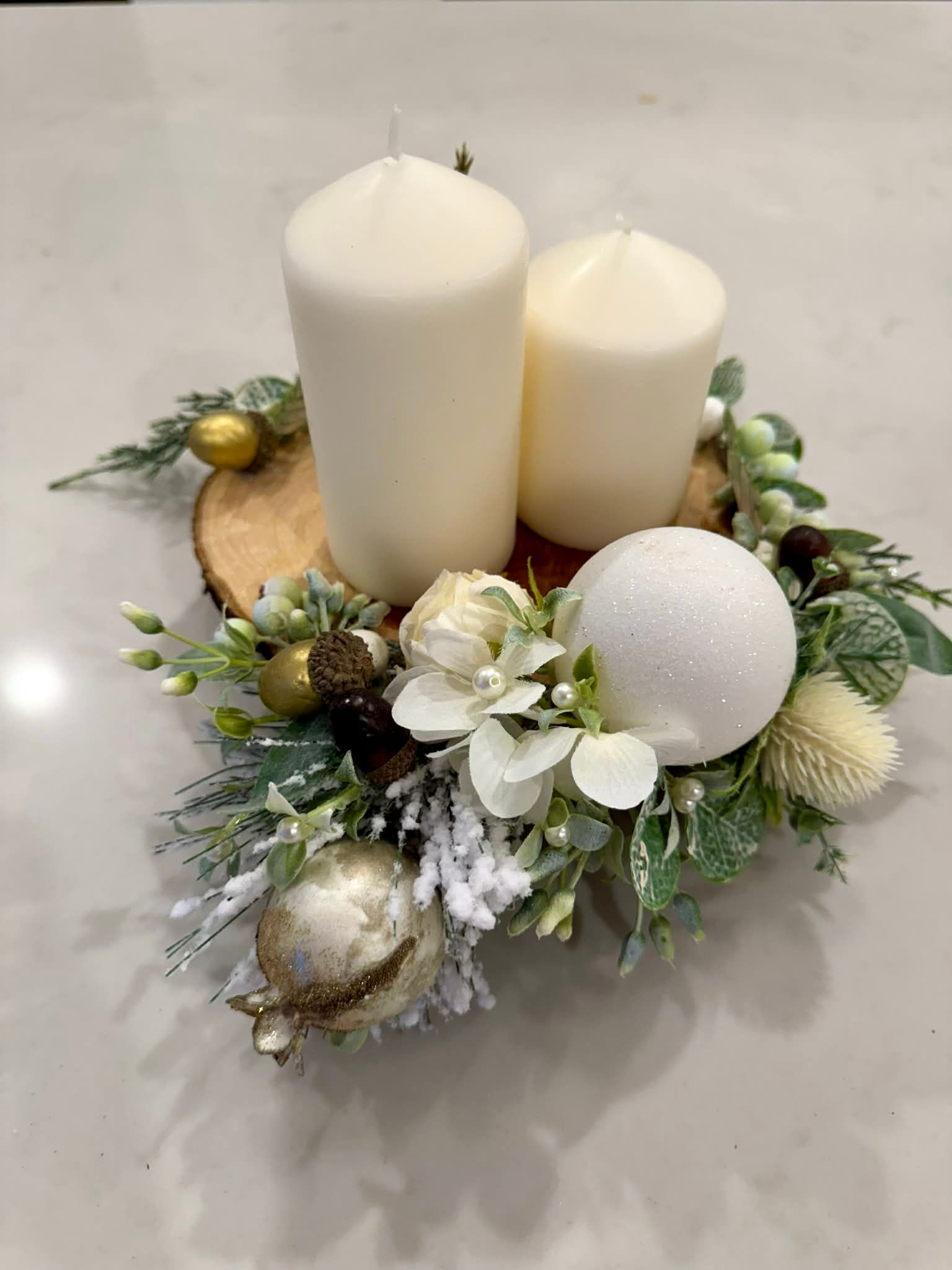 Rustic White Christmas Handmade Wooden Advent Candle Wreath Centrepiece