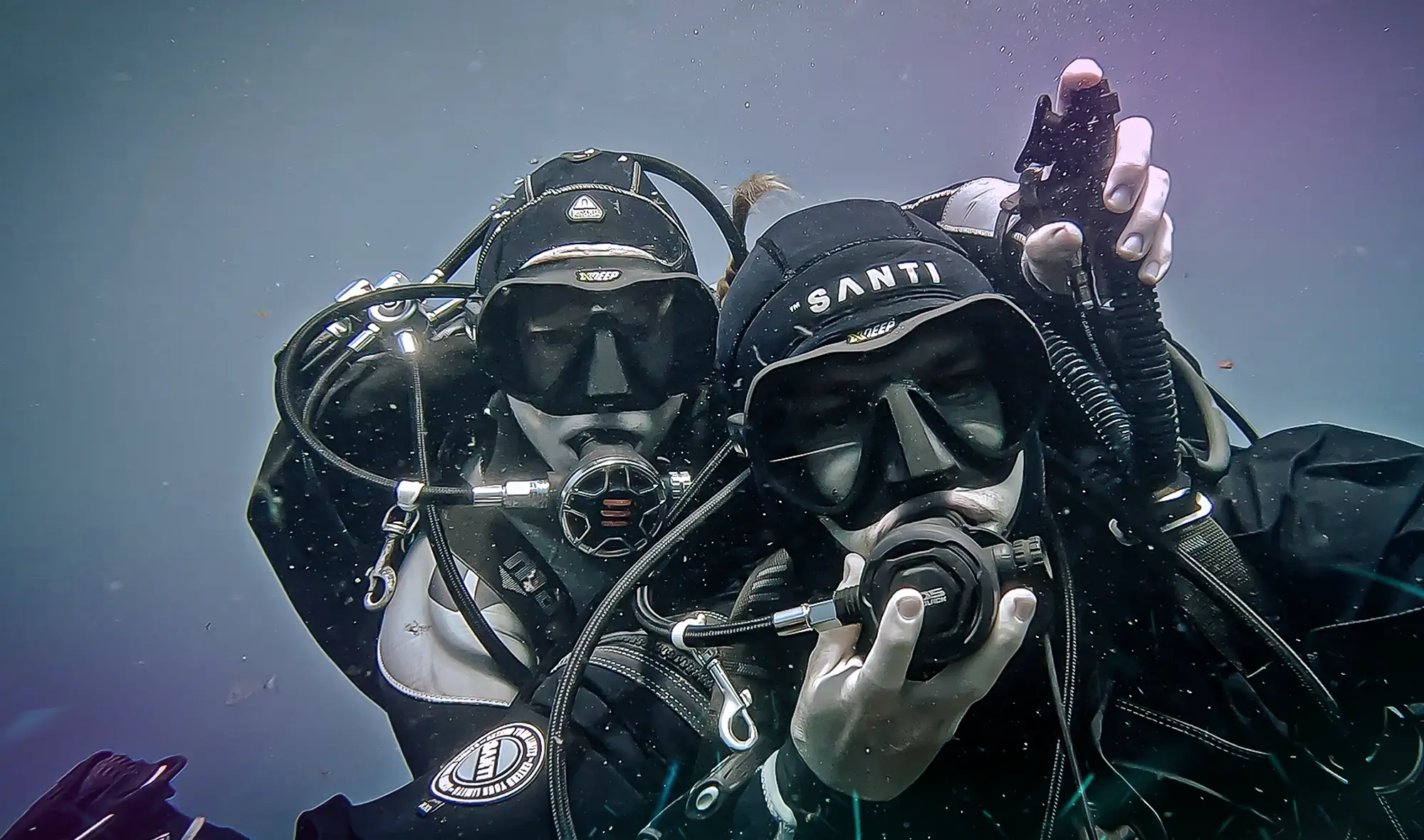 FlowState Divers demonstrating one of the rescue skills during the rescue diver scuba course.