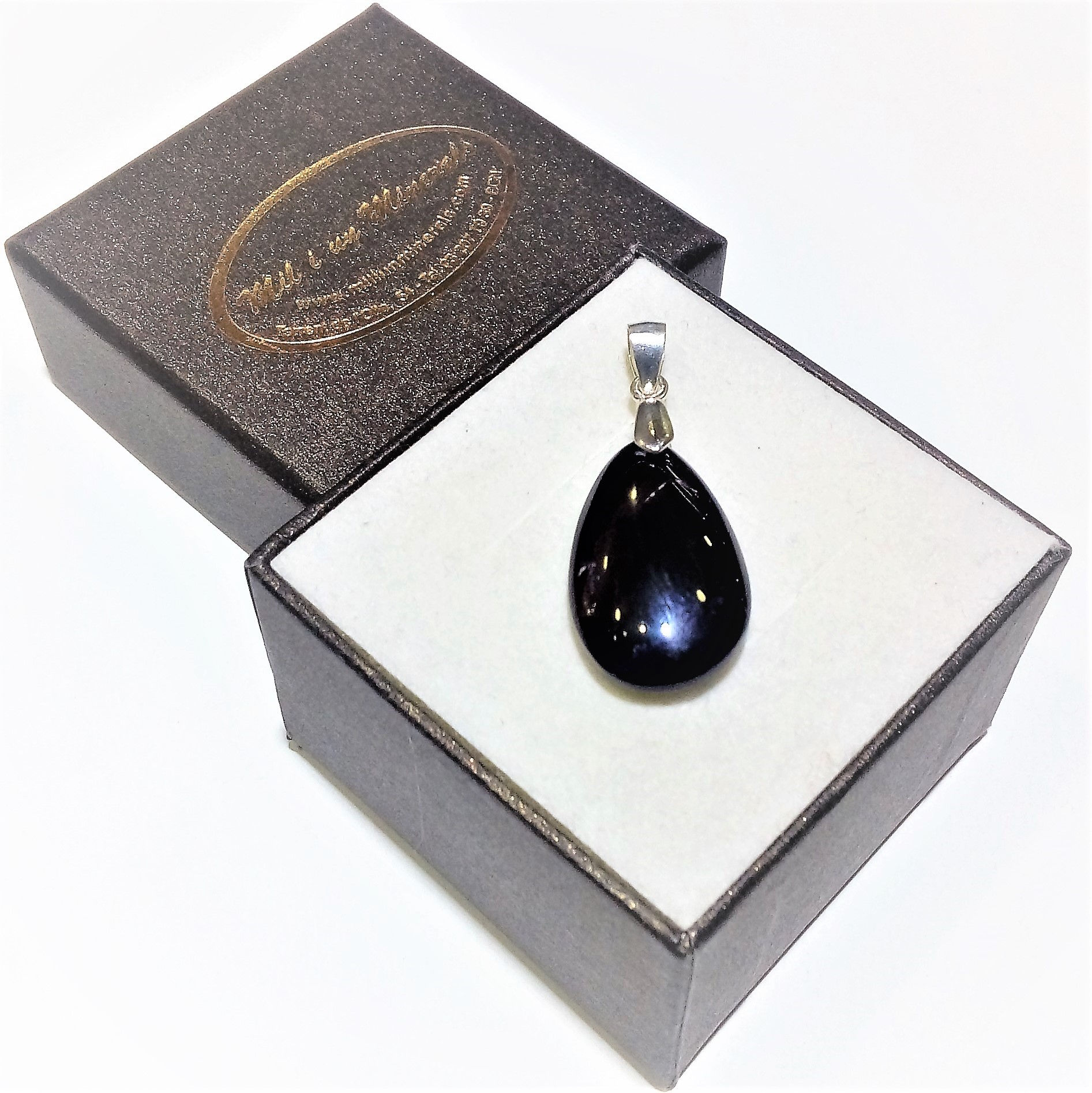 Colgante Sugilita