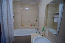 номер люкс ванная