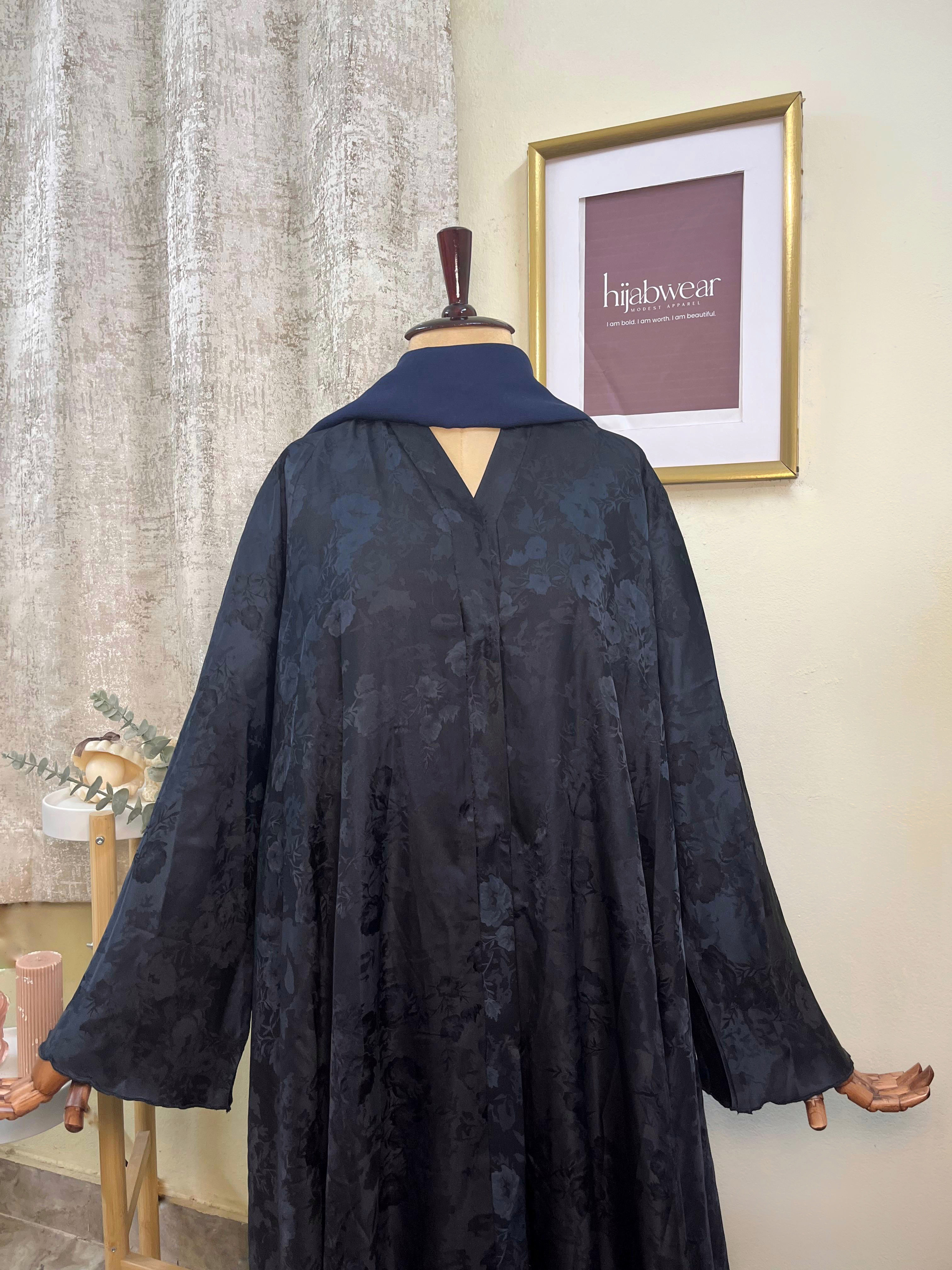 Abaya Sukoon