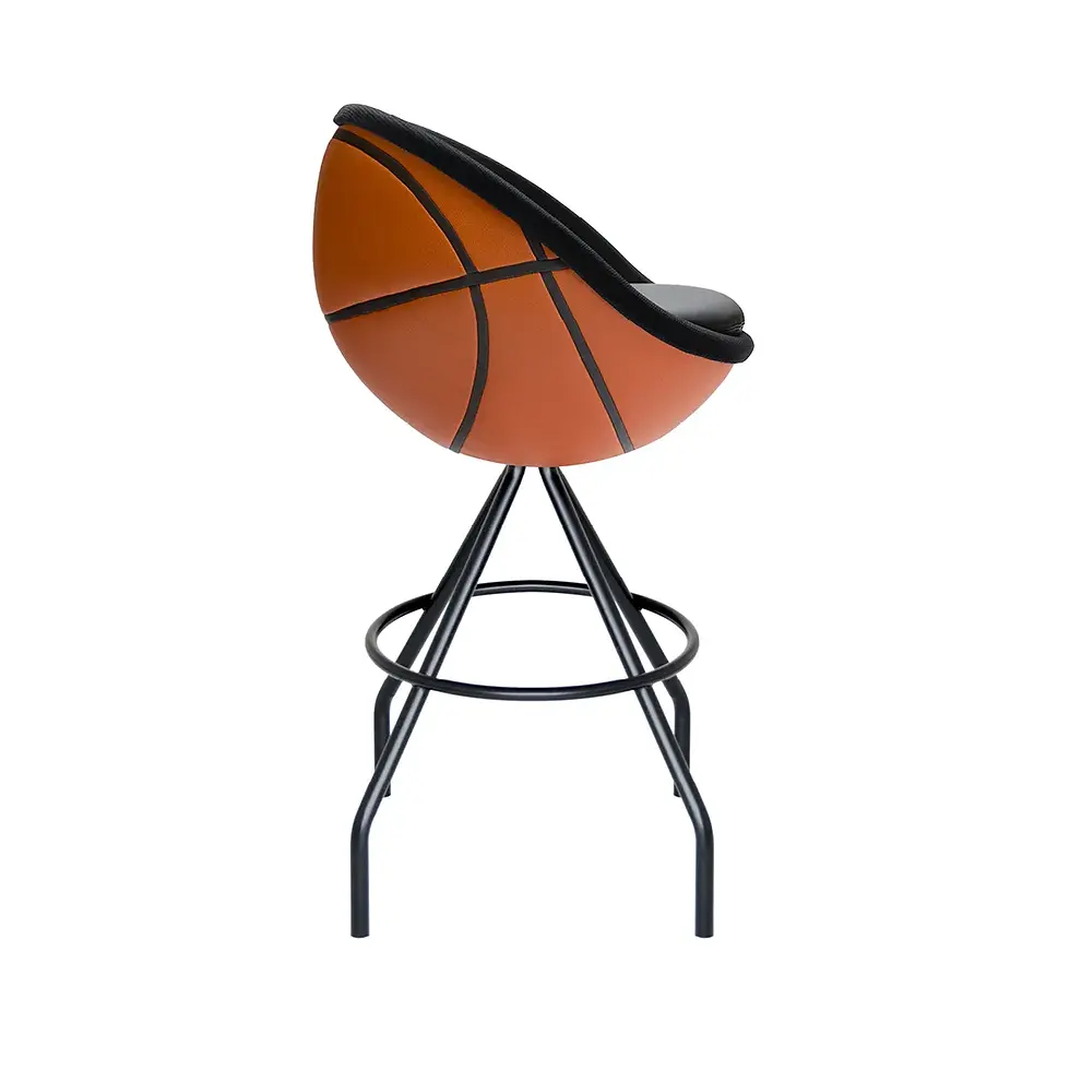 Barhocker allnet im Basketball-Design aus Kunstleder Braun-Orange in Seitenansicht von lillus