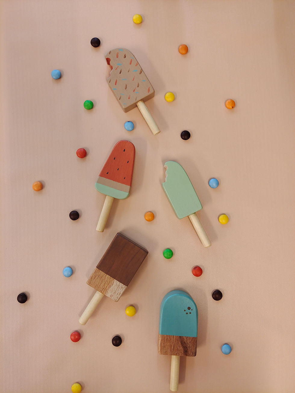 Thumbnail: Wooden Ice Cream Stand