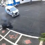 Impactante accidente entre una moto y una ambulancia