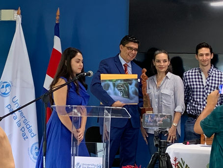 Agua Tica recibe el premio Rafael Gallo