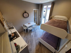 F21F5808-B348-42B7-B0D9-3FF07B713949