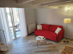 77DA358F-148A-4F2A-B77E-2B5C3665D00D