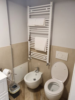 9C14F3B1-5E94-4816-BC6B-64503F9E4CE9