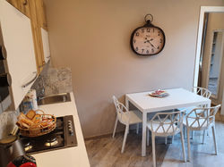 5F577119-0863-4C92-A319-1C0F6AD98781