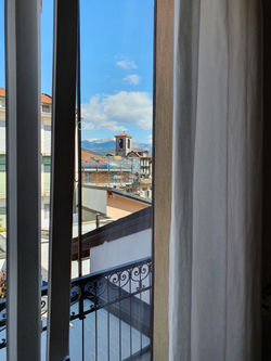 BB571165-6DC8-48C1-A90A-4A6441192592