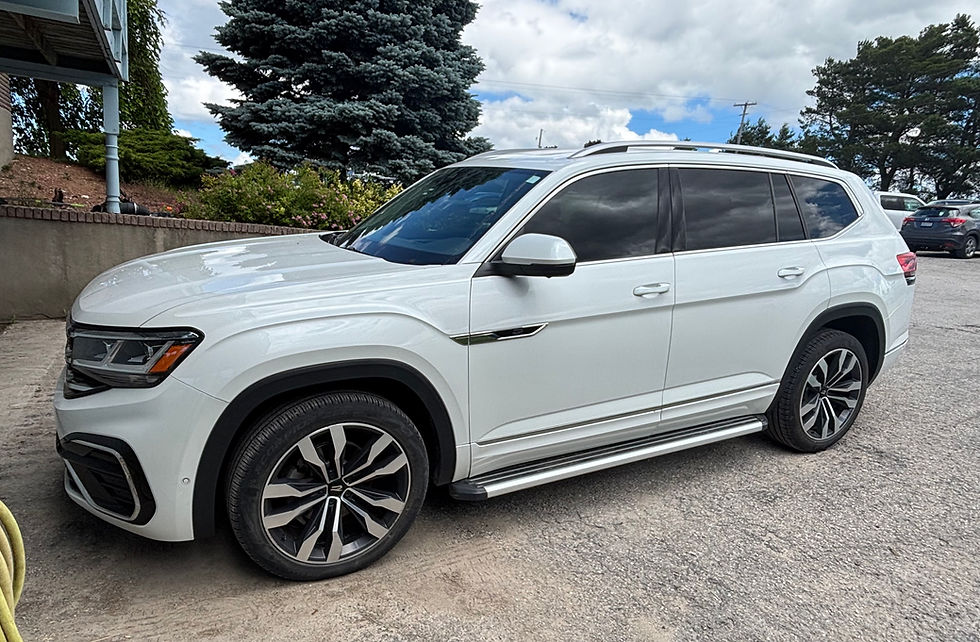 Thumbnail: 2022 Volkswagen Atlas Execline R-Line