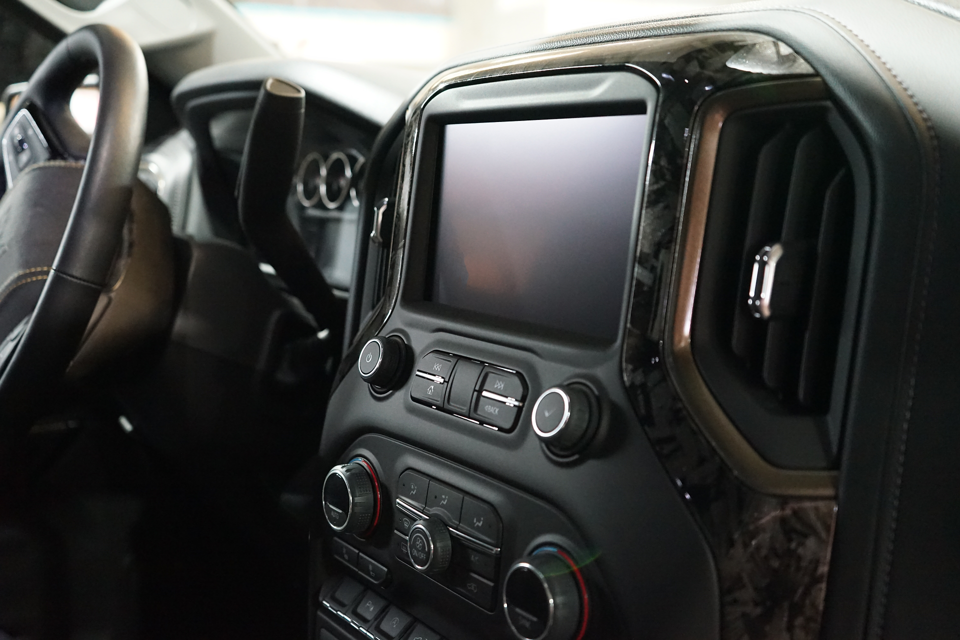 Carbon fiber head unit trim