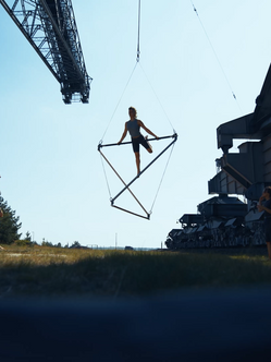 VoLA Stage Art TETRAEDER-Encounters (13).png