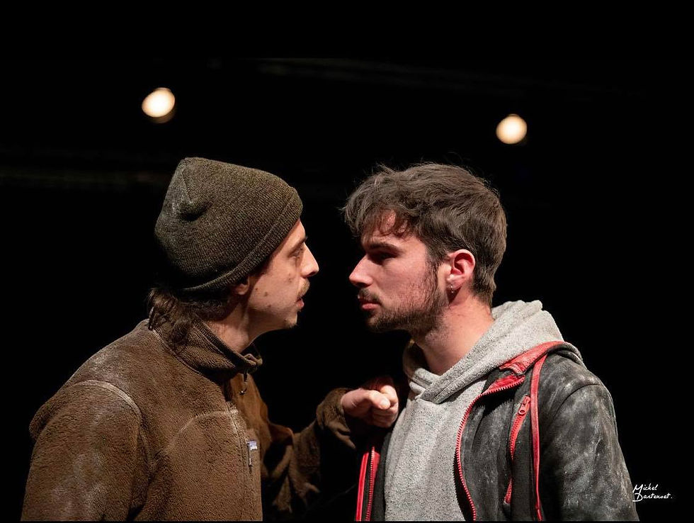 Photos des représentation de la pièce Les âmes cimentées par Michel Dartenset.                      