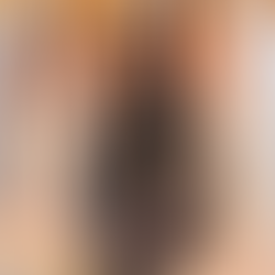 Gothic Romance Reigns: Black Lace Took Over the 2025 Vanity Fair Oscar After Party