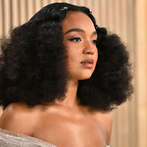 Stunning Beauty Looks & Trends from the SAG Awards