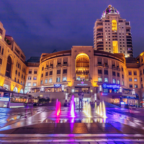 Sandton Travel Guide: Where to Stay, Shop, Explore, Eat, and Drink