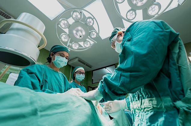 surgery-1807541_1280_edited.jpg