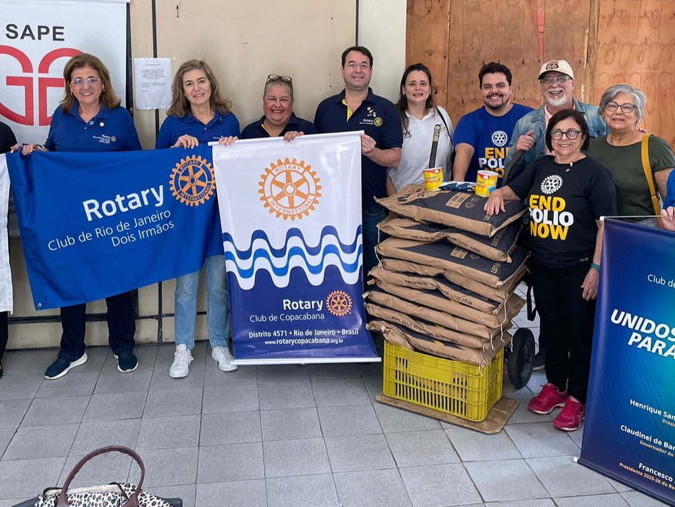Companheiros dos cinco Rotary Clubs do Rio de Janeiro: Maracanã, Grajaú, Rio Comprido, Dois Irmãos e Copacabana.