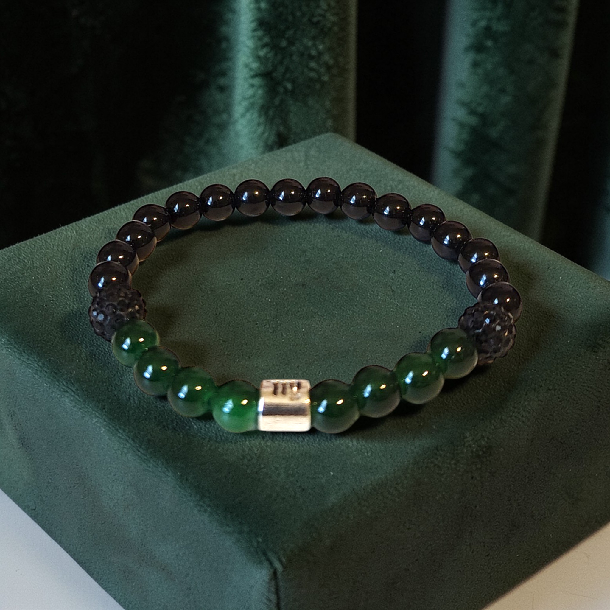 Virgo Hunter Green & Black