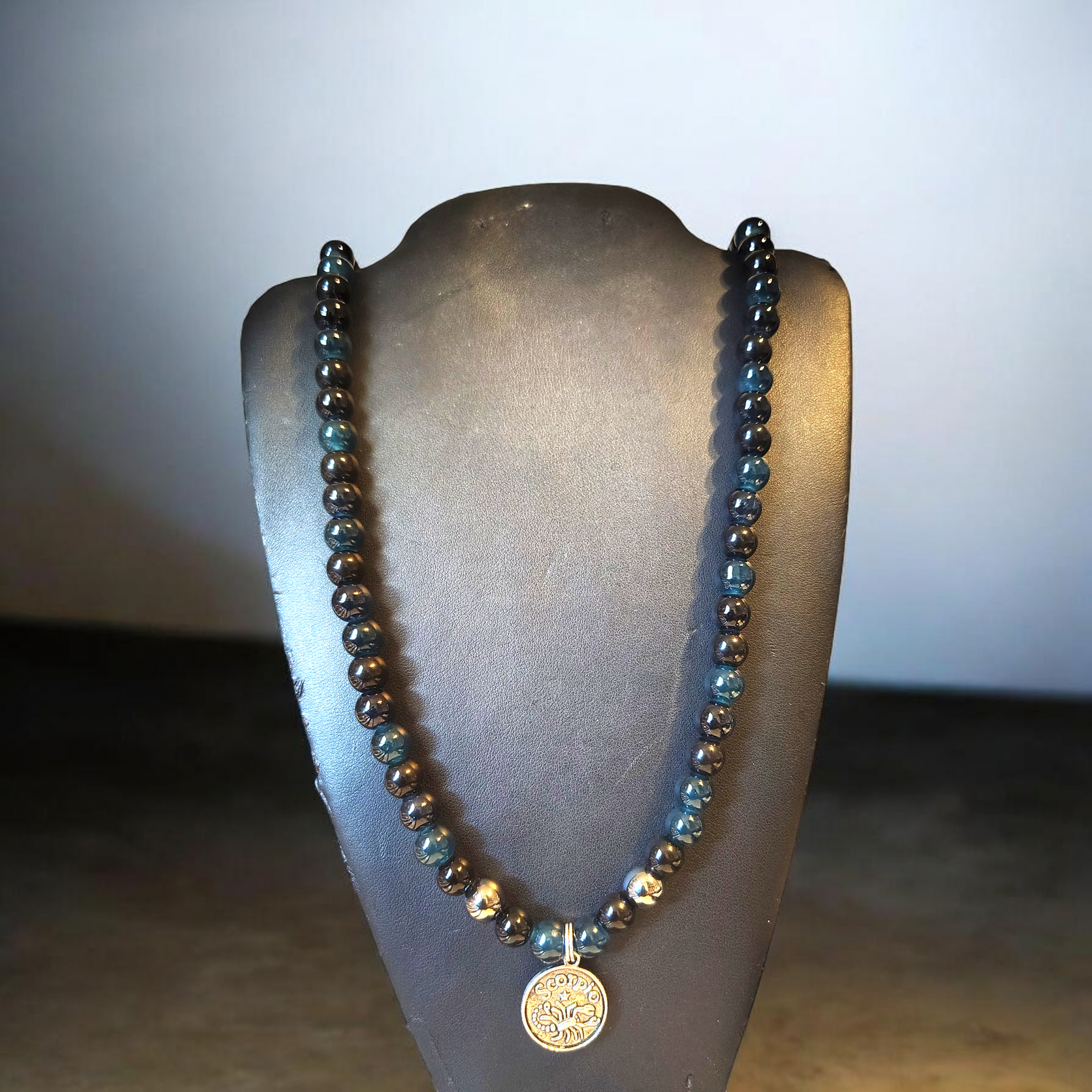 Scorpio Deep Green & Black