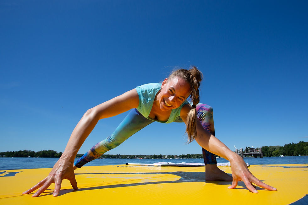 SUP - Yoga in Gruppen