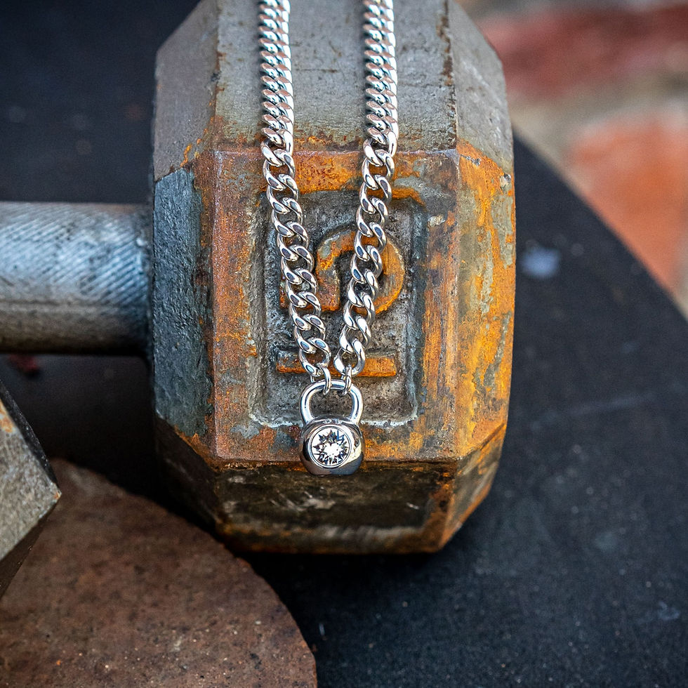 Thumbnail: Kratos Necklace - Silver