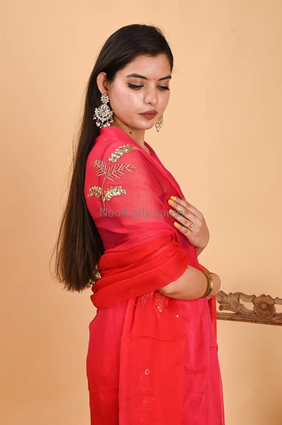 Thumbnail: Chiffon leaf special saree 